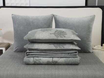 Комплект постельного белья Софи де Марко Роберто №17 с одеялом 1,5-спальный