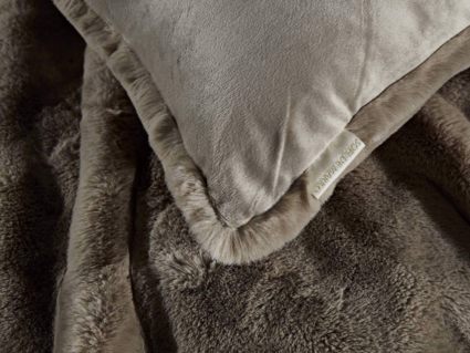 Покрывало Софи де Марко Ричард (бежевое) 210х230