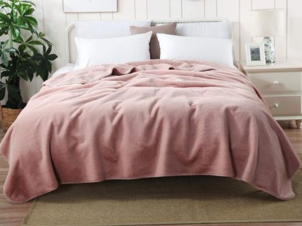 Покрывало Софи де Марко Аурелия (пудра) 220х240