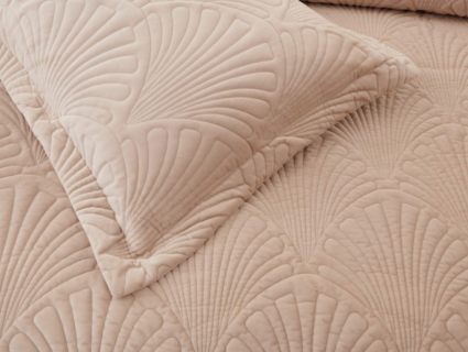 Покрывало Софи де Марко Ариэль (светло бежевое)