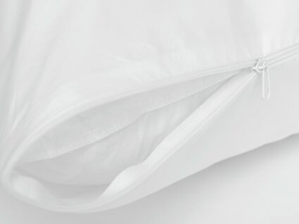 Чехол гигиенический German Grass PROTECTIVE PILLOW GRASS 70х70