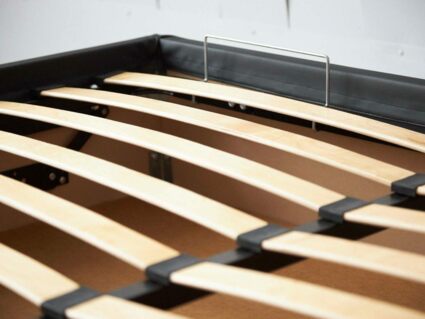 Кровать Димакс Риос с основанием 140х200 Velutto 52 уцененная 140х200